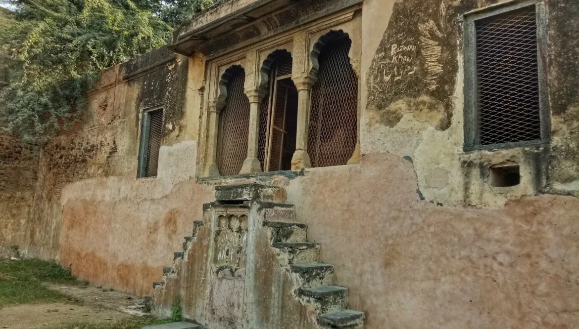 BEHRAM KI BARADARI, A POET’S PLACE