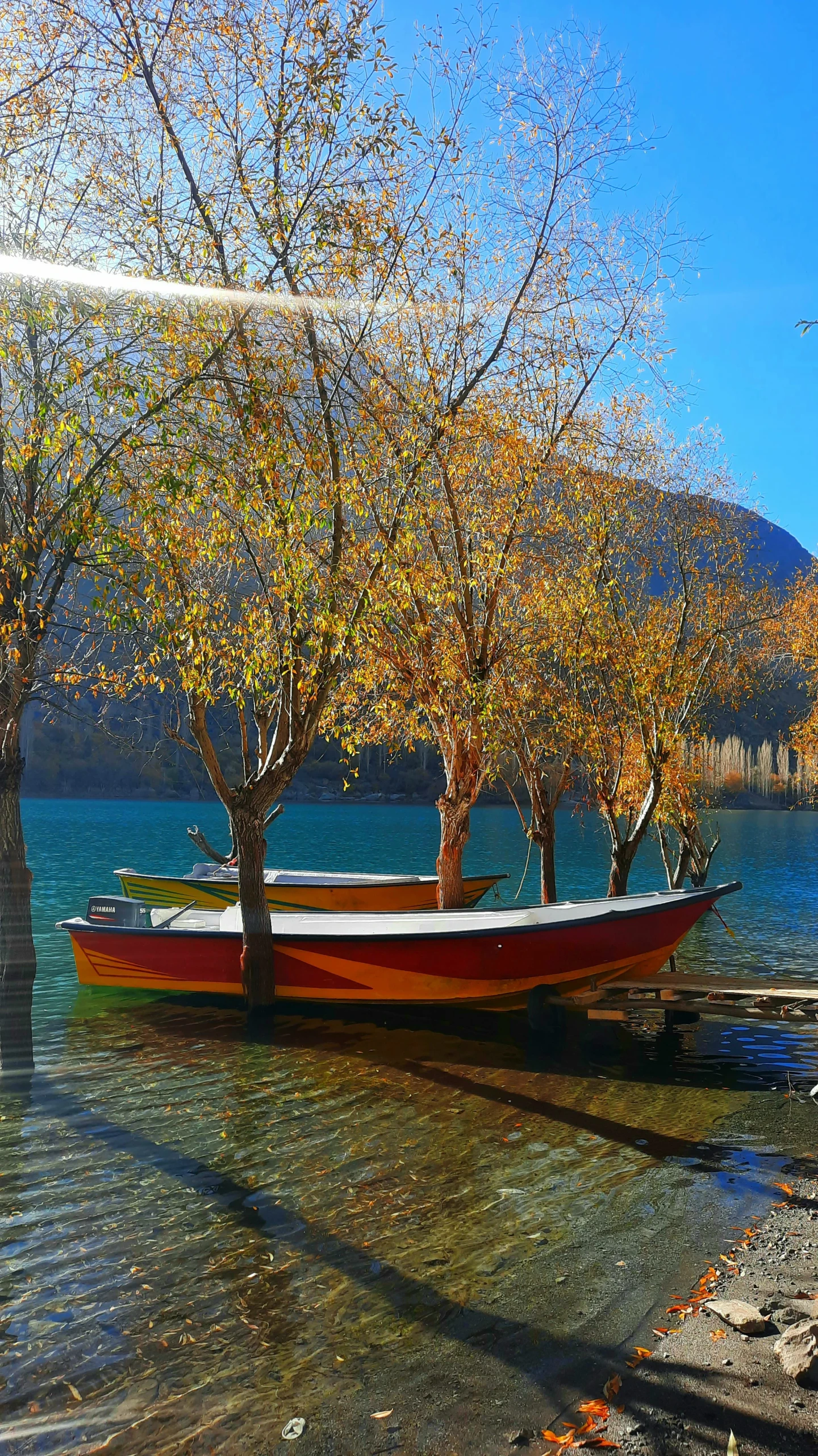 Upper Kachura Lake 