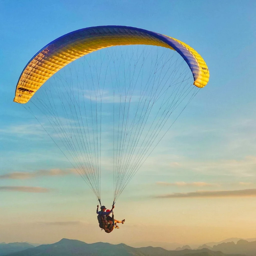 Paragliding in Pakistan Paragliding