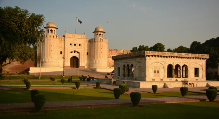 Lahore Fort: Legacy of Mughal Grandeur