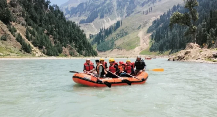 Best River Rafting in Pakistan – Complete Travel Guide