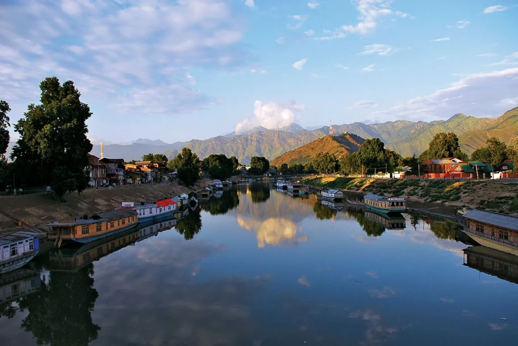 Scenic view of Jhelum River flowing through Kashmir valley