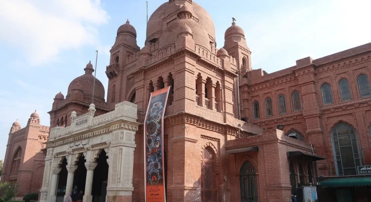 Lahore Museum: Complete Guide to Pakistan’s Largest Museum