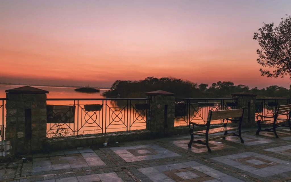 Lake View Park Islamabad with Rawal Lake and family recreation areas